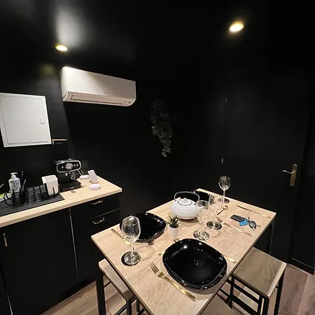 Le Hyper Centre Apartment